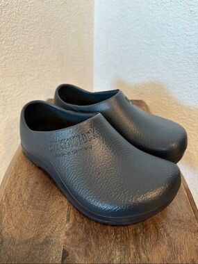 BIRKENSTOCK Profi-Birki clog black Size 37 Women’s 6 Men’s 4